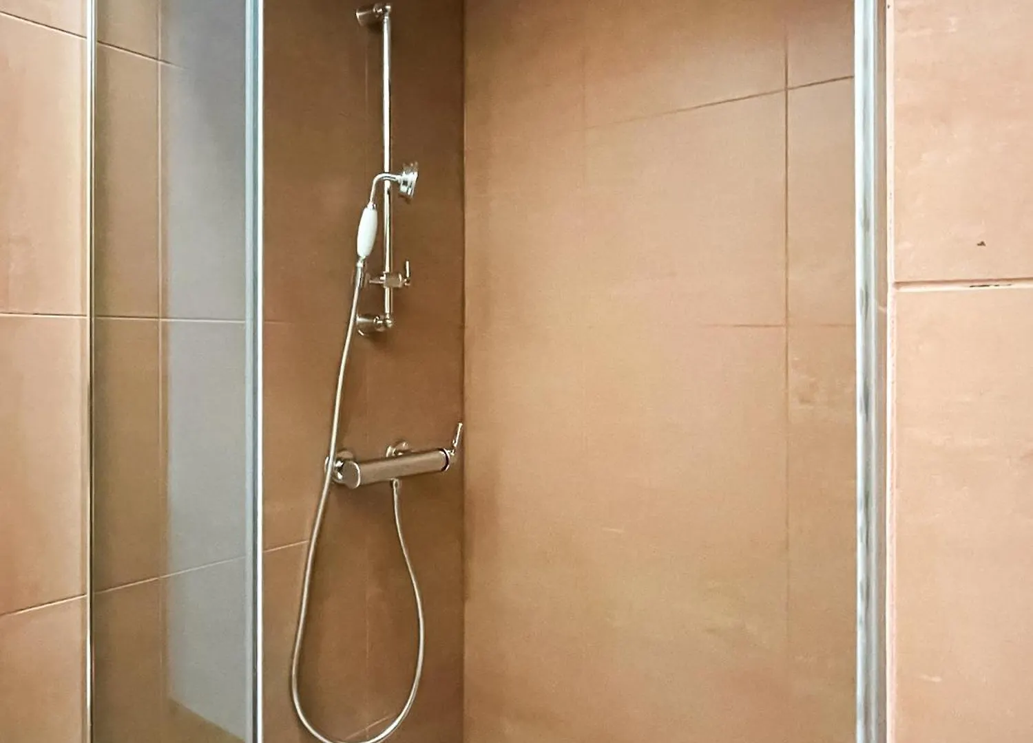 Visitting Apartments - Gwarna Breslavia