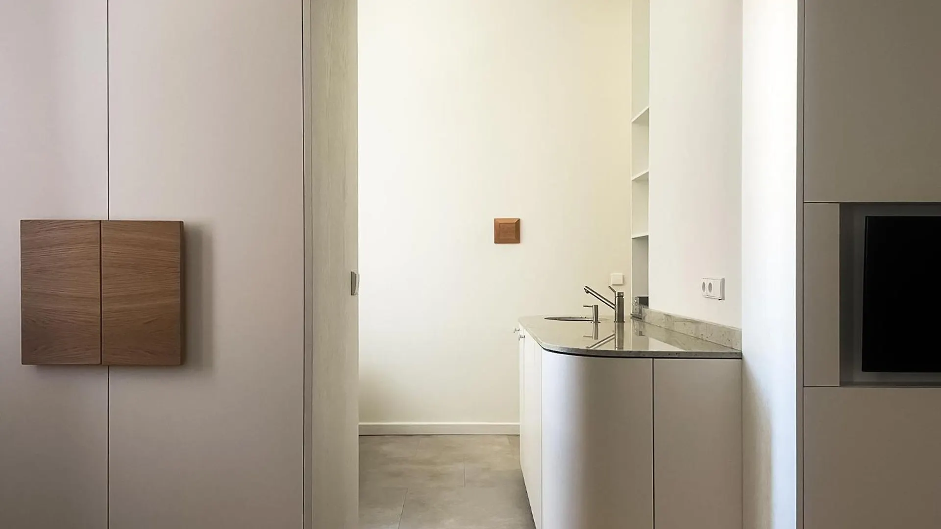 Visitting Apartments - Gwarna Breslavia 0*,